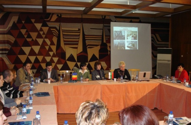 Русенският клуб „Отворено общество” стана на 20 г.