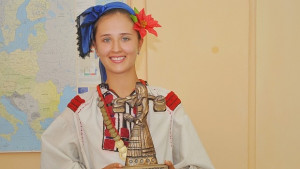 16годишна е найгиздавата мома на сватбата за Гинес край Разград