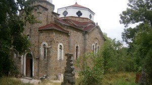 Спасяването на храма в село Здравковец е едно от чудесата