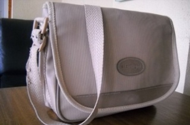 Гост обра домакинята си