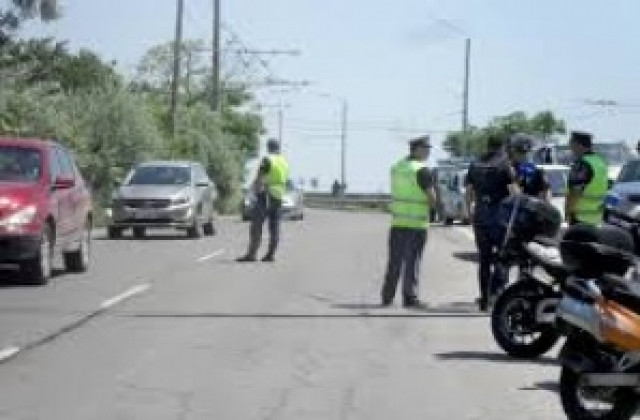 Катастрофа затвори пътя за Бургас