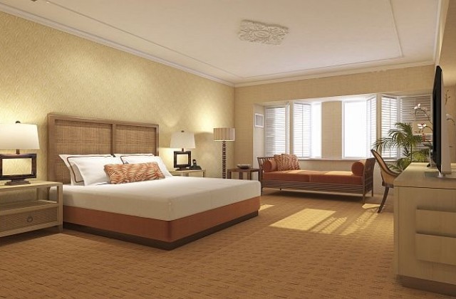 Приходите от туристически нощувки се стопили с 12% през юни