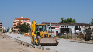 Усилено строят улица Д Буйнозов в кв Картала