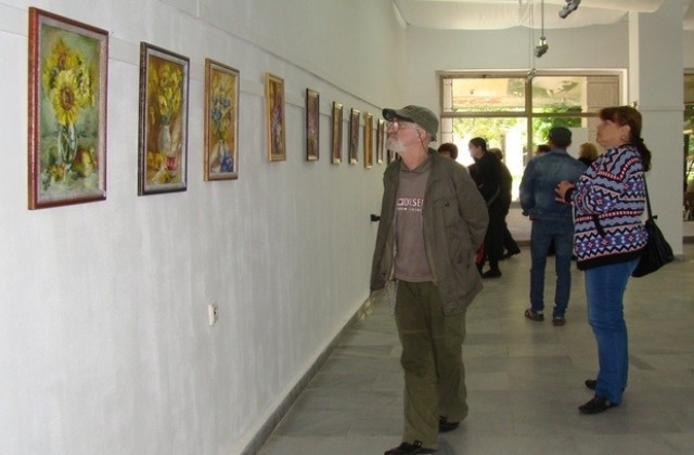 Млада художничка от Свиленград с изложба в Димитровград