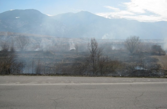 Нови 7 пожара от небрежност