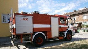 Свалиха психично болен от покрива на кооперация в Димитровград
