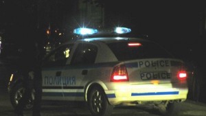 Пиян севлиевец шофира на заден ход блъска паркирана кола