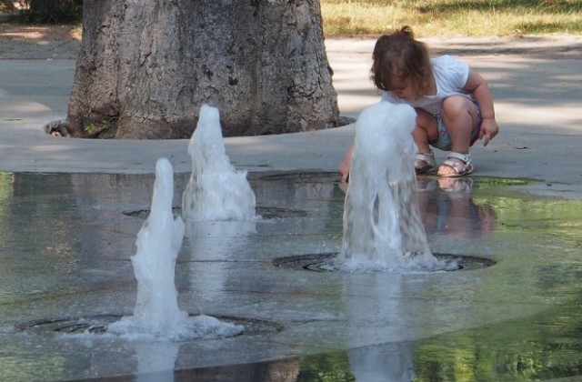 Жегите продължават