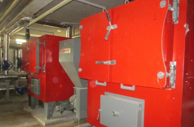 Свищовско училище с нова парна инсталация