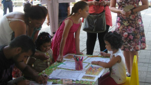 Деца оцветяваха и рисуваха първите си икони в парк Свети