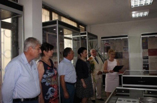 Министър Десислава Танева откри обновената галерия в Стражица