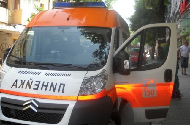 Велосипедист блъсна пешеходка в Благоевград