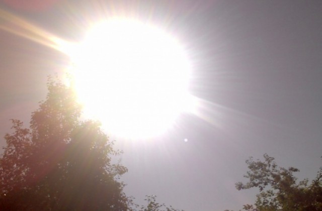 Температури от 35 до 38 градуса ще имаме отново в средата на следващата година