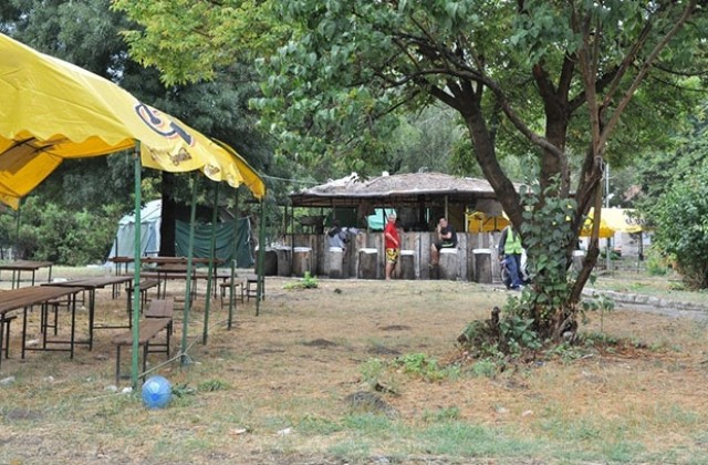 Сръбски и български певци на Видинския панаир