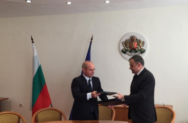 Кметът Пламен Стоилов подписа нов проект по програма „Енергийна ефективност