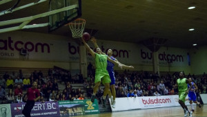 Капитанът на Берое остава в тима