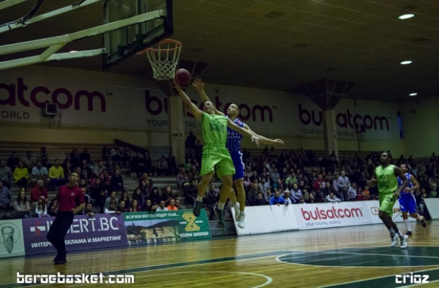 Капитанът на Берое остава в тима