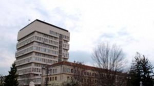 Съкращават двама експерти в Областна администрация