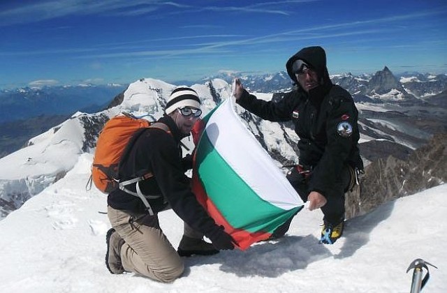 Български успех в изкачването на върхове (СНИМКИ)