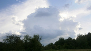 Проливни валежи и гръмотевични бури се очакват днес