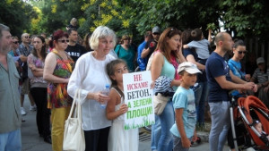 Съдът пита община Варна какво става с плана на Чайка