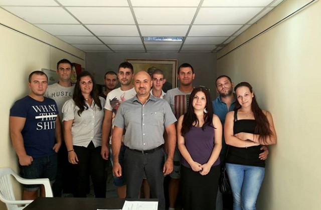 Богданов се срещна с млади патриоти от Враца