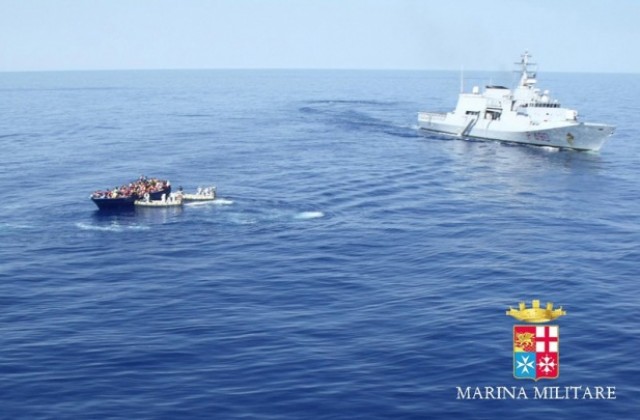 Операция за спасяване на близо 3000 имигранти в Средиземно море
