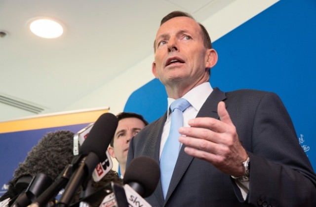 Австралийският премиер ще живее седмица при аборигените