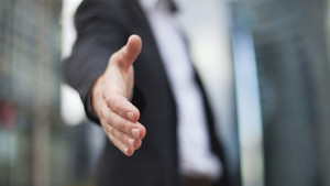 Безработицата намалява търсят тираджии и учители