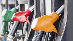 Цената на петрола падна под 45 долара за барел