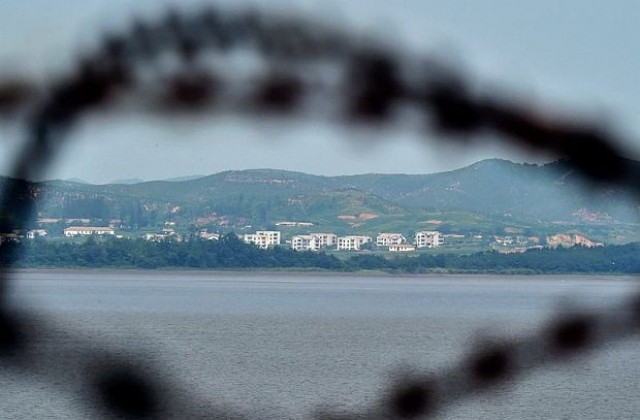 50 изчезнали подводници на Пхенян стряскат Сеул