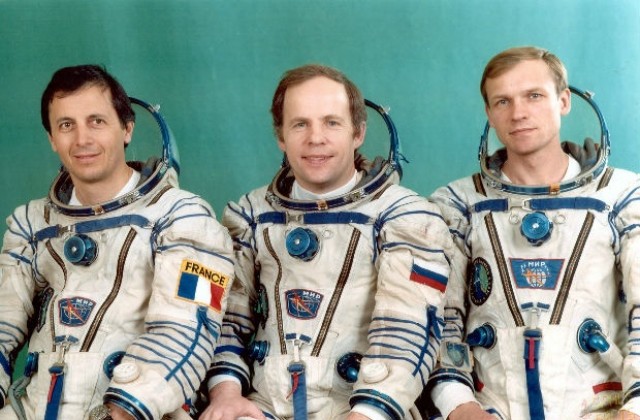 27 август: Руският космонавт Сергей Авдеев оставя в Космоса рекордните 742 дни