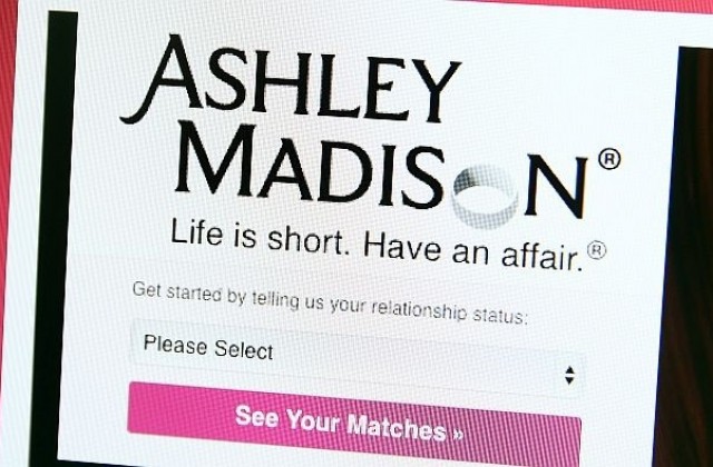 Двама души са се самоубили след хакването на сайта за изневери Ashley Madison