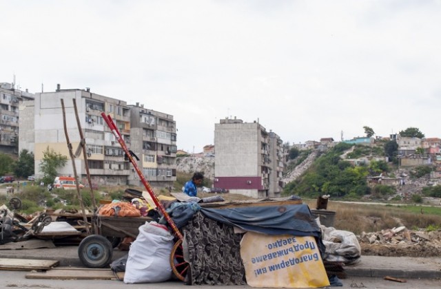 Съдът в Страсбург не е спирал събарянето на незаконни цигански постройки в „Максуда“