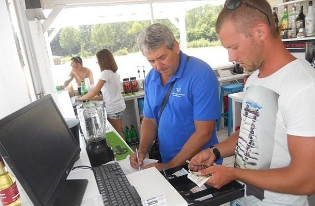 НАП-Добрич проверява обекти за укрити обороти