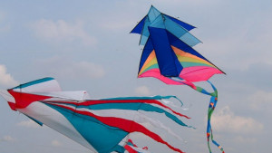 Фестивал на хвърчилата събира любители на простора край Шабленския фар