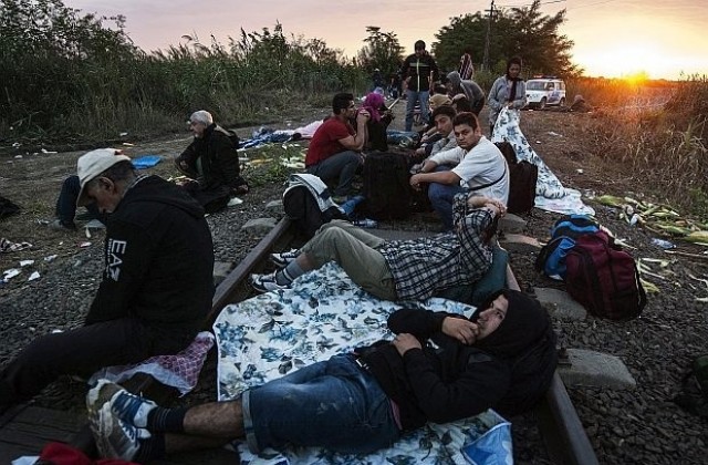 Вучич: Сърбия никога няма да затвори границите си за мигрантите
