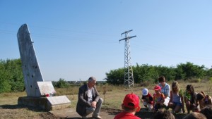 В ГенТошево почетоха паметта на военни летци спасители на града