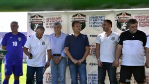 Кметът Даниел Панов откри финалите на турнира Kamenitza фен купа