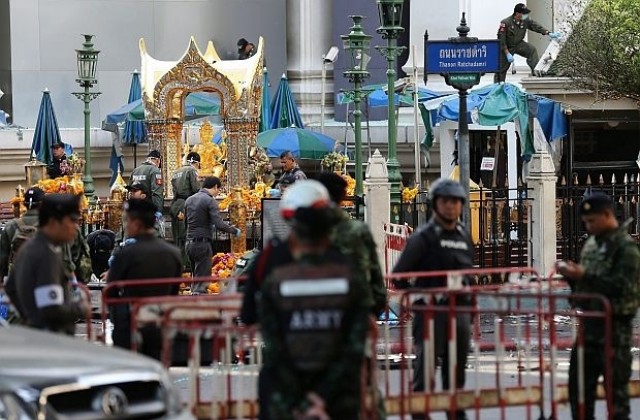 Задържаният заподозрян за атентата в Банкок отказва да съдейства