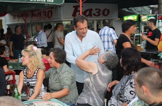 Стотици килифарчени посрещнаха сърдечно кмета Даниел Панов на своя празник (СНИМКИ)