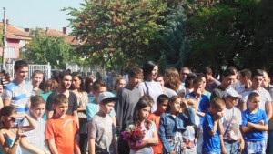 Нови ученици и учители за новата учебна година в Спортното