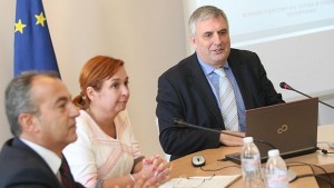 Облекчават режима за наемане на чужденци на работа