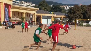 Врачанските полицаи трети на плажен футбол