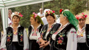 Над 3600 самодейци взимат участие във фестивала по двугласно пеене
