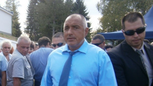 Премиерът обвини правителството на Орешарски че е положило усилия да