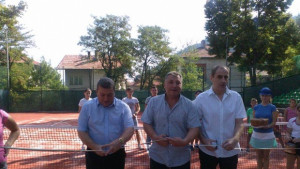 Откриха основно ремонтираните тенис кортове на спортен комплекс Осогово