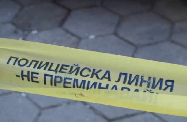 Намериха труп на жена в гориста местност