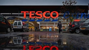 Tesco продава южнокорейския си клон за 64 млрд долара