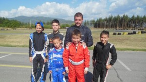 Трима кюстендилци с призови места на състезанието по картинг на
